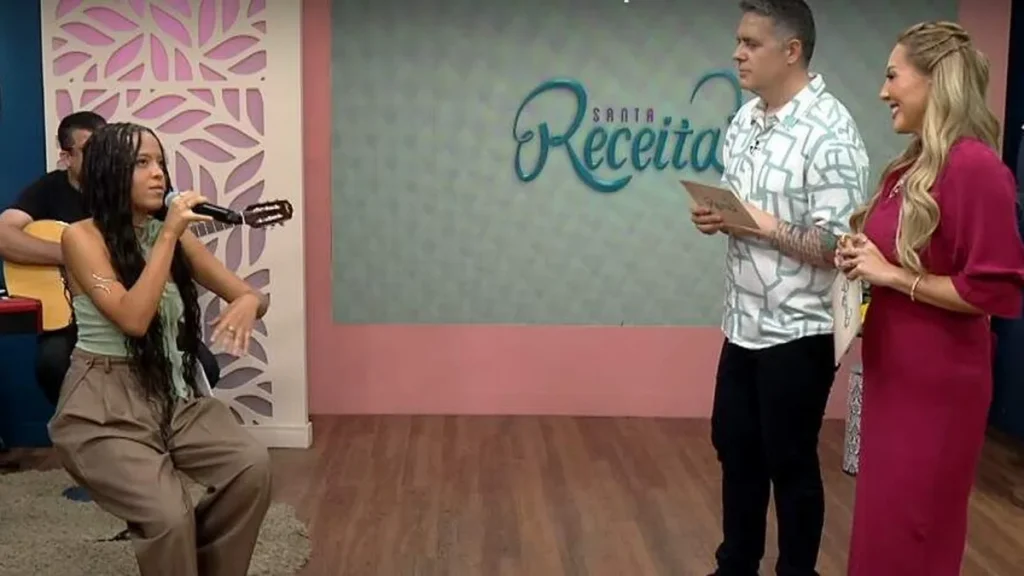 Imagem santa receita 4 do artigo Músicas para alegrar a sua sexta-feira com a cantora e compositora Liza Lou