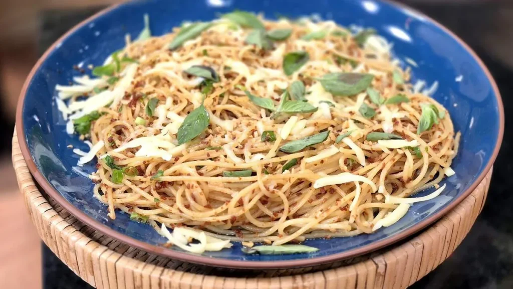 Imagem macarrao alho e oleo sabor de vida do artigo Macarrão Alho e Óleo – Sabor de Vida
