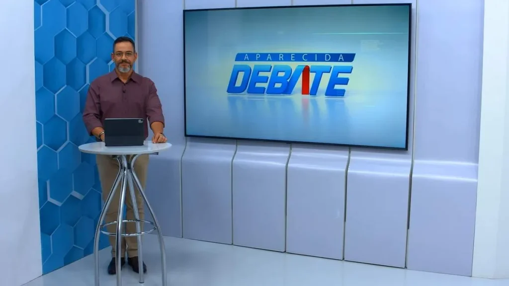 Eduardo Miranda conversa com o ministro Luiz Marinho