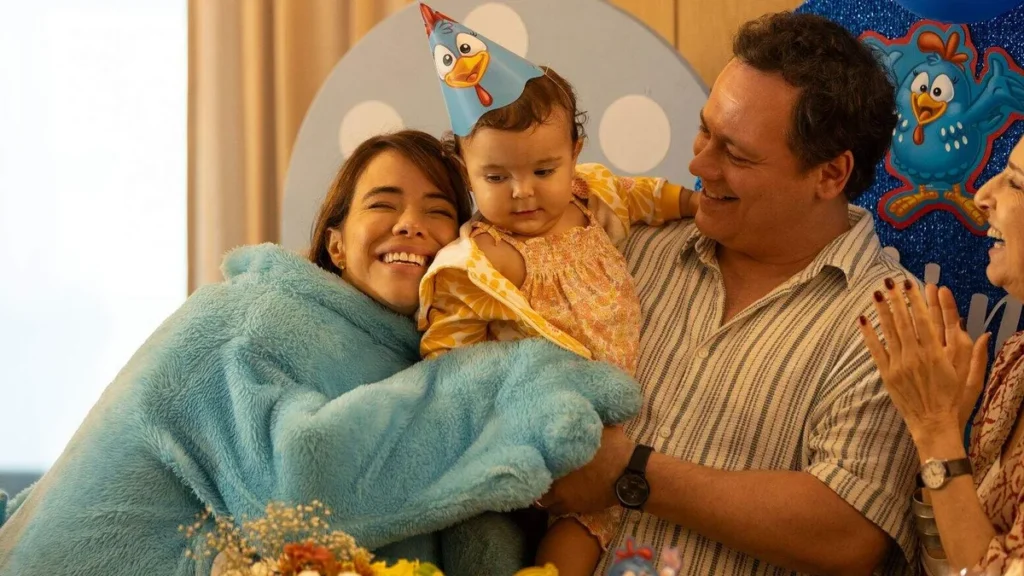 Imagem Cena do filme Mae fora da caixa do artigo Miá Mello vive Mãe Fora da Caixa nas telonas