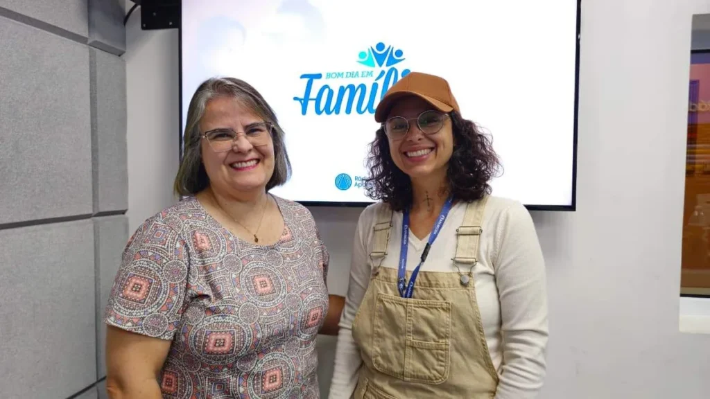 Imagem Raquel Godoy no Bom Dia em Familia do artigo Você sabe o que é a “adultização" de crianças?