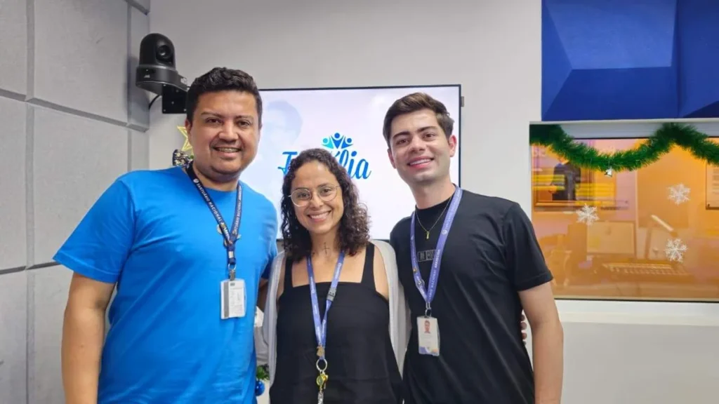 Imagem Equipe do nucleo de eventos no Bom Dia em Familia do artigo Parada de Natal tem início neste fim de semana na Cidade do Romeiro