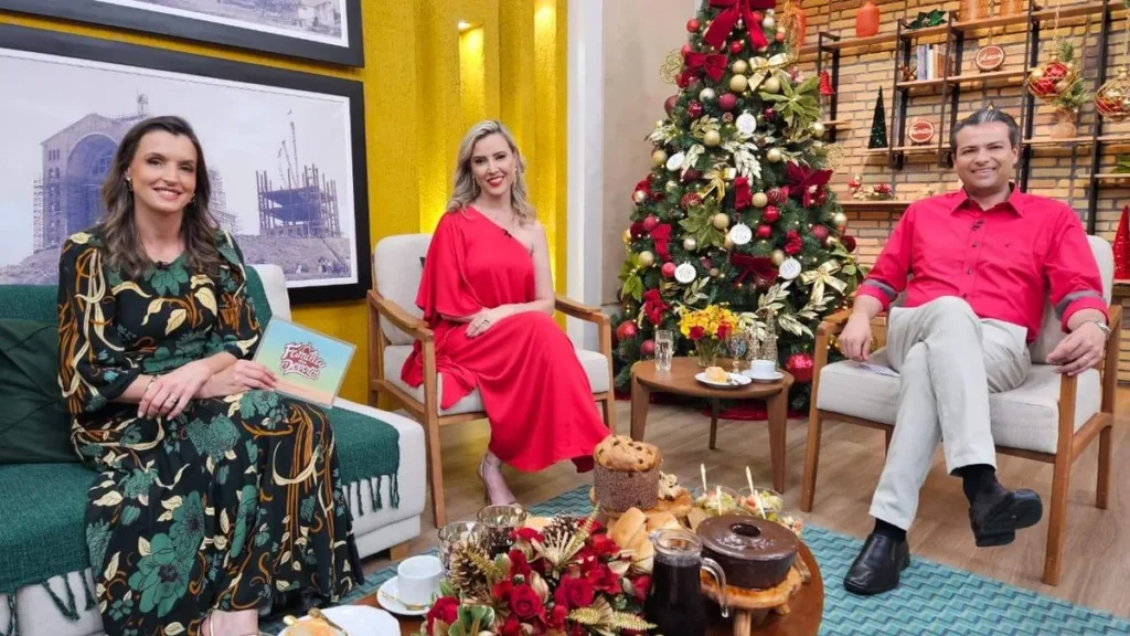 Imagem Programa familia ds devotos especial de natal by Gabriela Souza 1 do artigo Espírito natalino marca edições especiais do Família dos Devotos