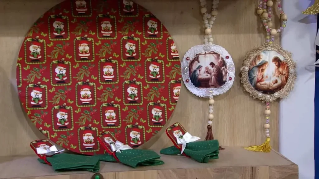 Imagem porta talher natalino faca voce mesmo do artigo Porta Talher de Natal (Costura Criativa) – Faça Você Mesmo