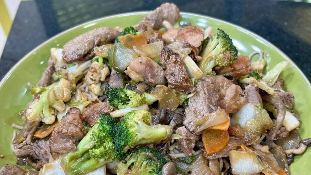 Imagem yakissoba misto sabor de vida do artigo Yakissoba Misto - Sabor de Vida
