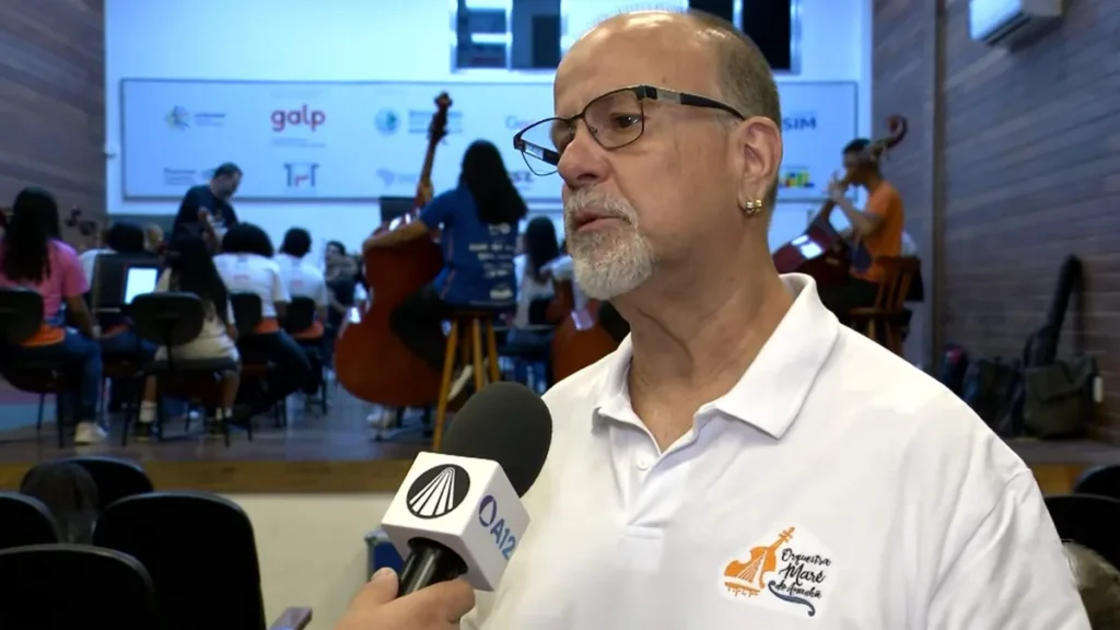 Imagem carlos eduardo tj aparecida oma do artigo Orquestra Maré do Amanhã leva música e esperança ao Rio de Janeiro; confira