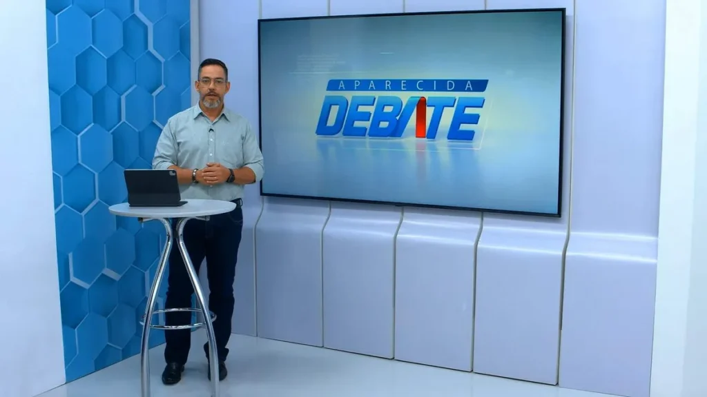 Imagem aparecida debate eduardo miranda do artigo Aparecida Debate discute os desafios da economia familiar no Brasil