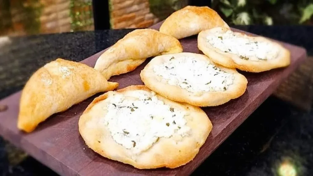 Imagem esfiha de queijo casera sabor de vida do artigo Esfiha de Queijo - Sabor de Vida