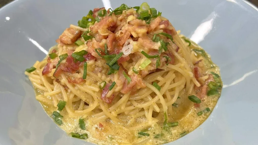 Imagem espaguete carbonara do artigo Espaguete Carbonara - Sabor de Vida