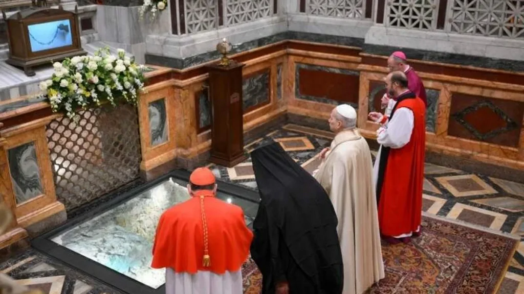 Imagem missa da unidade dos cristaos na basilica de sao paulo fora dos muros em 2026 do artigo Papa destaca unidade cristã como missão comum a todos