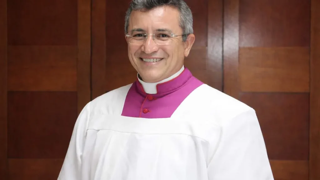 Imagem padre Jose de Brito arquidiocese Natal bispo auxiliar do artigo Papa nomeia bispo auxiliar para a Arquidiocese de Natal (RN)