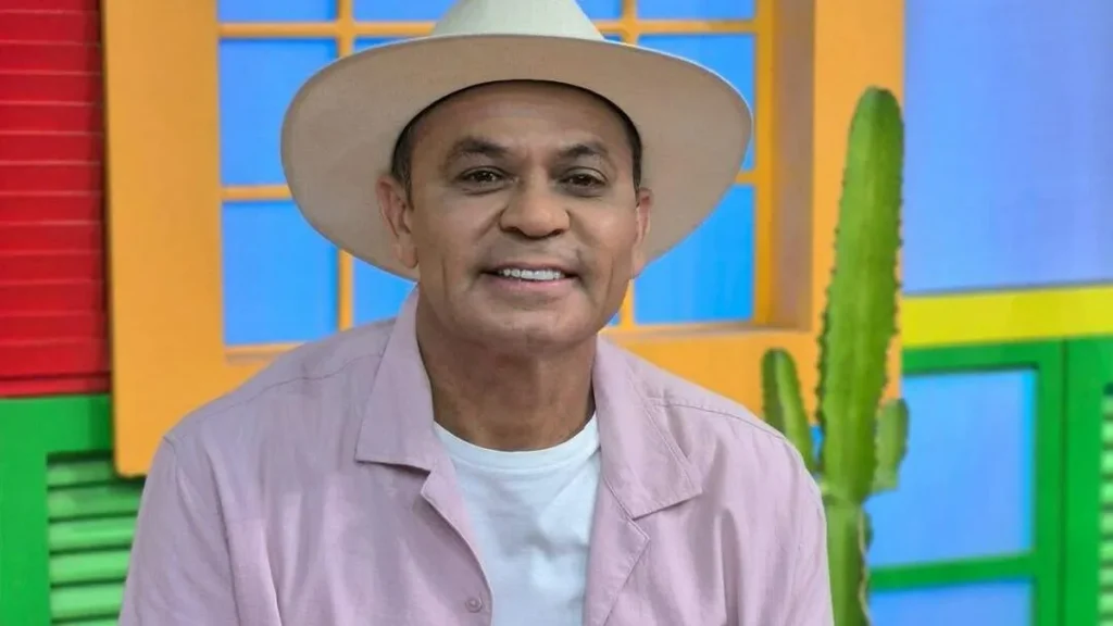 Imagem Frank Aguiar Divulgacao do artigo Frank Aguiar recebe Beto Barbosa no Aqui Tem Nordeste