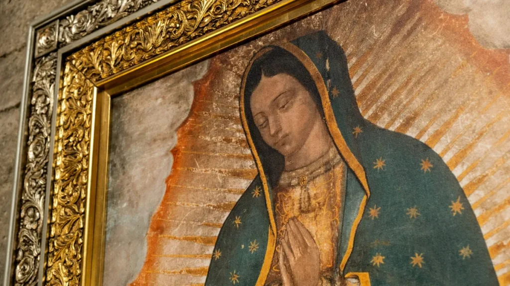 Imagem detalhe da imagem de nossa senhora de guadalupe do artigo Guadalupe: A mensagem universal que revela o amor de Deus pela humanidade