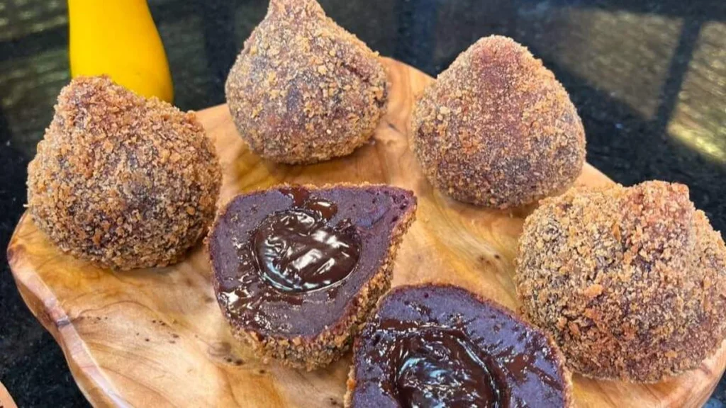 Imagem coxinha de brigadeiro sabor do artigo Coxinha de Uva - Sabor de Vida