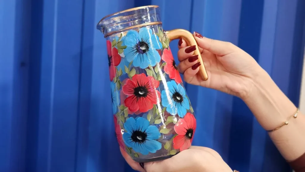 Imagem jarra de vidro decorada faca Ea do artigo Jarra de Vidro com Pintura Decorativa - Faça Você Mesmo