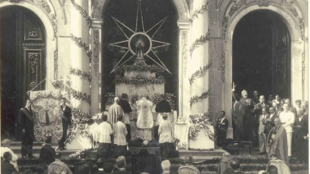 Proclamação de Nossa Senhora Aparecida como Padroeira do Brasil em 1931