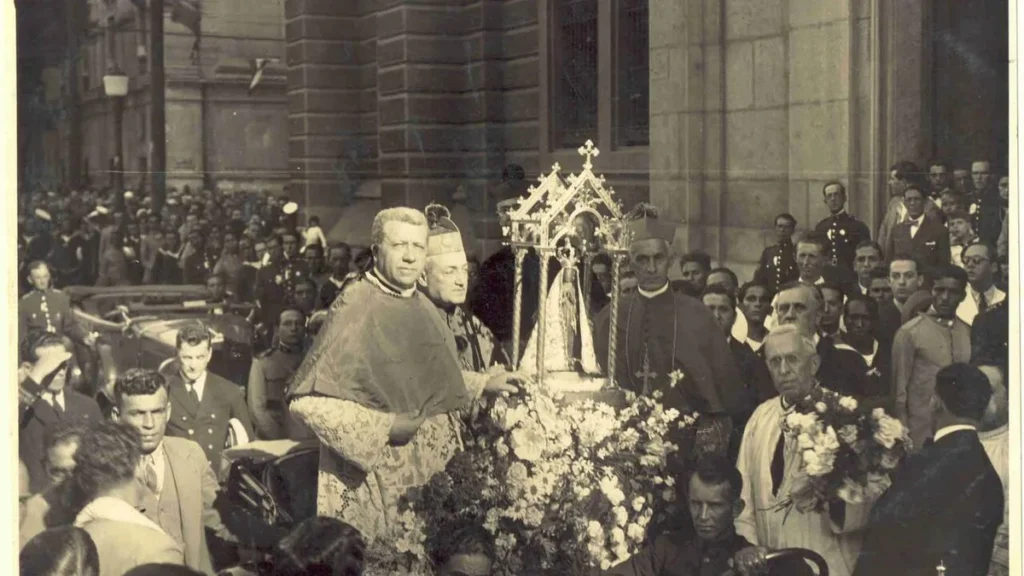 Foto da Proclamação de Nossa Senhora, em 1931