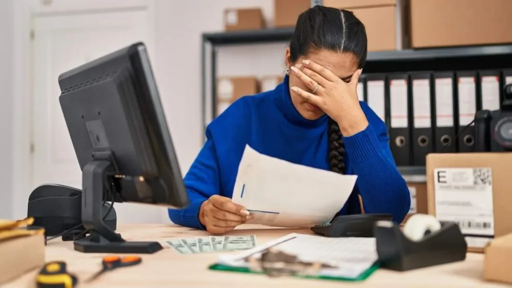 Imagem problemas no trabalho do artigo Peça ajuda aos santos para dificuldades no trabalho